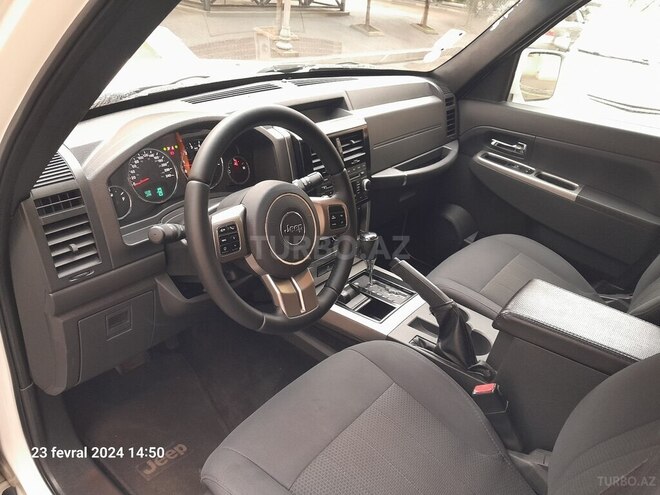 Jeep Cherokee 2011, 190,000 km - 3.7 l - Bakı