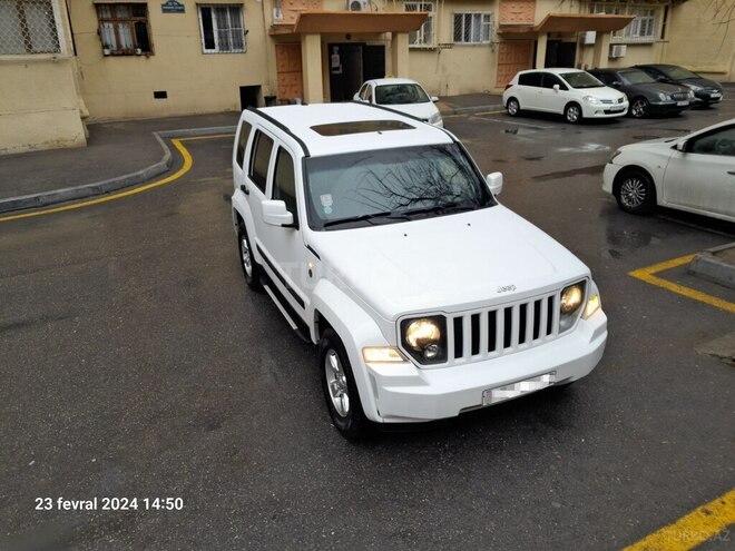 Jeep Cherokee 2011, 190,000 km - 3.7 l - Bakı