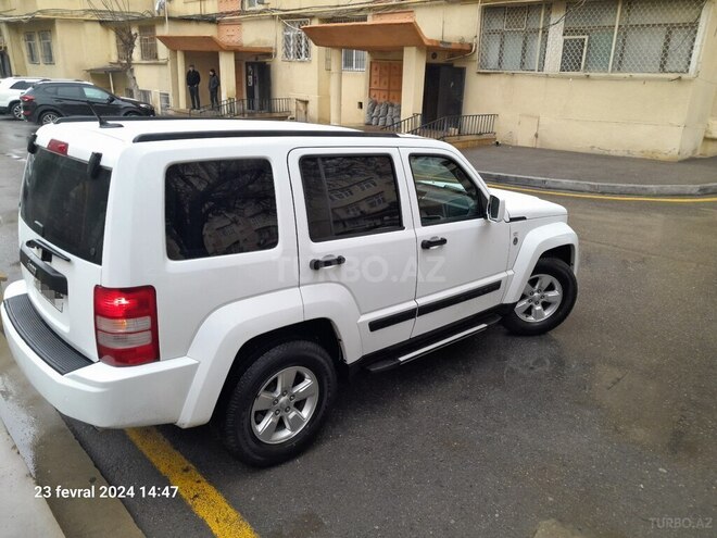 Jeep Cherokee 2011, 190,000 km - 3.7 l - Bakı