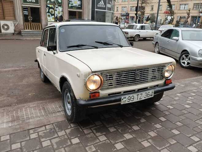LADA (VAZ) 21011 1980, 99,000 km - 1.3 l - Neftçala