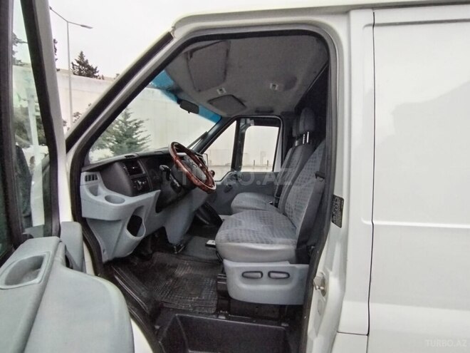 Ford Transit 2010, 307,000 km - 2.4 l - Lənkəran