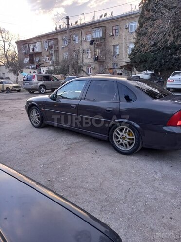 Opel Vectra 2000, 236,000 km - 1.6 л - Xırdalan