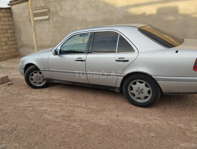 Mercedes C 180 1993, 100,000 km - 1.8 l - Bakı
