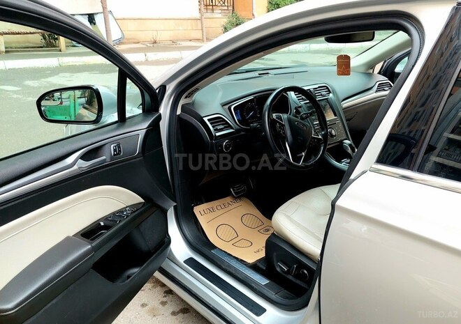 Ford Fusion 2014, 265,000 km - 2.0 l - Bakı