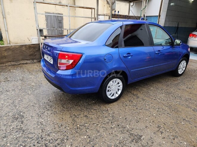 LADA (VAZ) Granta 2019, 125,000 km - 1.6 l - Bakı