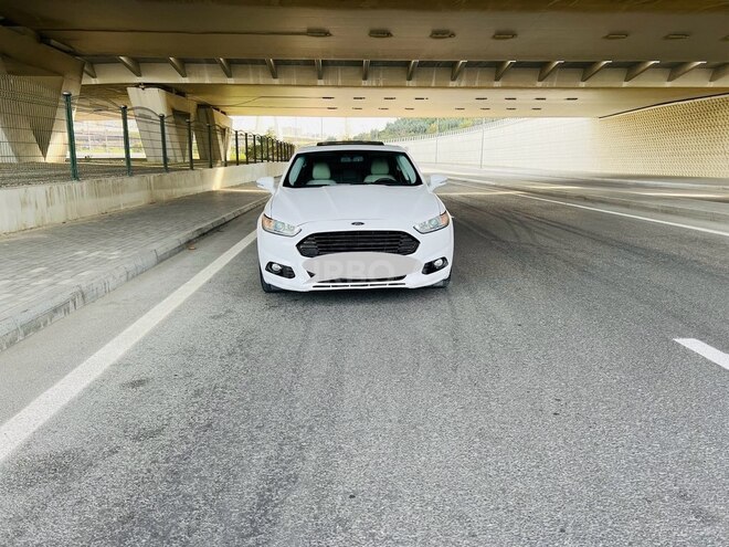 Ford Fusion 2015, 230,000 km - 2.0 l - Bakı