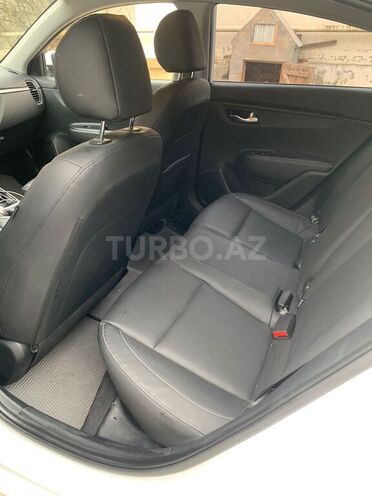 Kia Rio 2021, 25,000 km - 1.6 l - Bakı