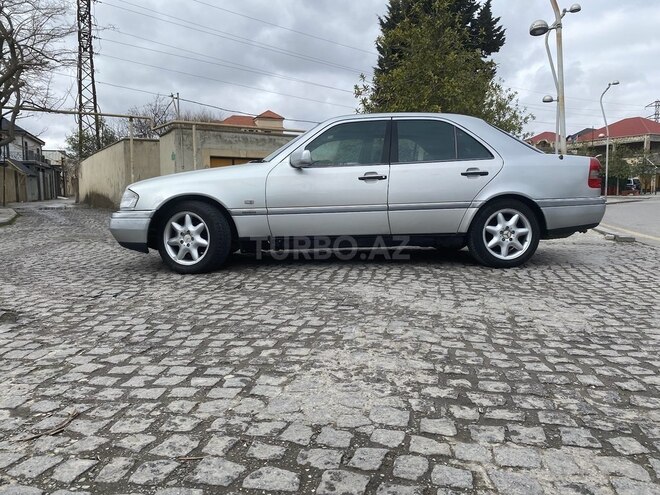 Mercedes C 200 1997, 325,635 km - 2.0 l - Bakı