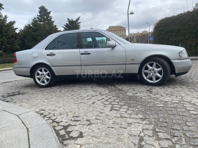 Mercedes C 200 1997, 325,635 km - 2.0 l - Bakı