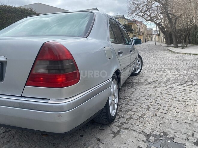 Mercedes C 200 1997, 325,635 km - 2.0 l - Bakı