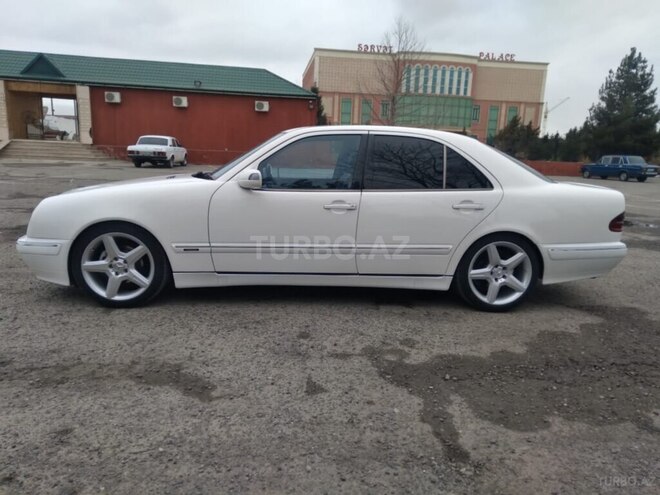 Mercedes E 220 2002, 429,000 km - 2.2 l - Şirvan