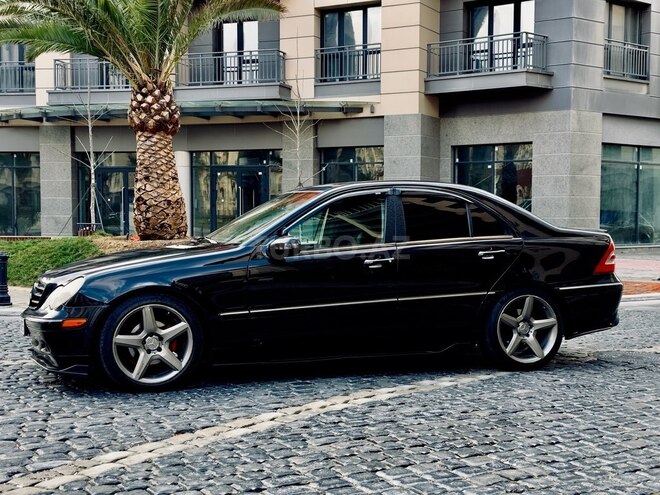 Mercedes C 240 2002, 195,000 km - 2.4 l - Bakı