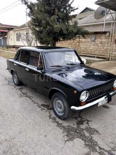 LADA (VAZ) 21011 1987, 74,000 km - 1.2 l - Salyan
