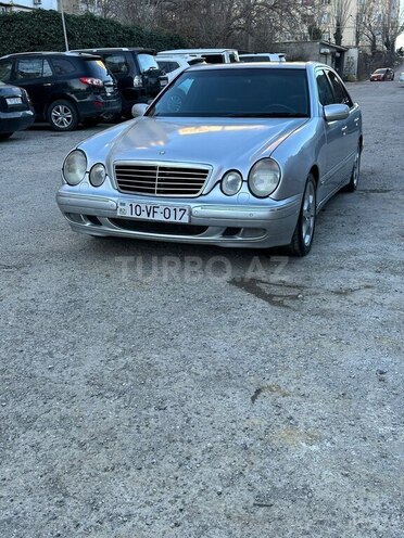 Mercedes E 320 2001, 486,573 km - 3.2 l - Bakı