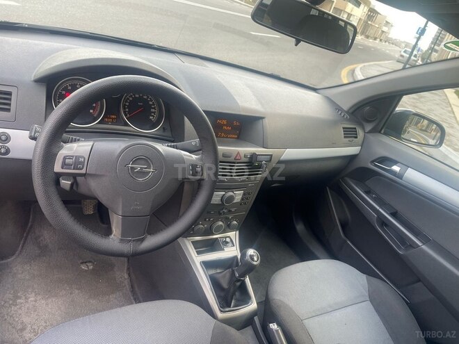 Opel Astra 2005, 193,000 km - 1.4 l - Bakı