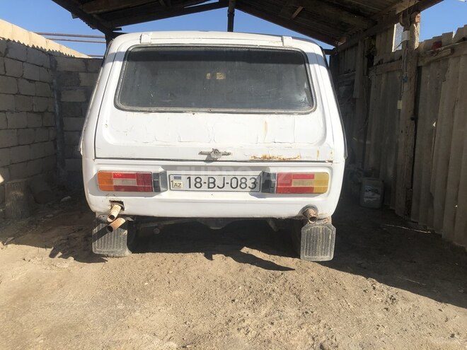 LADA (VAZ) Niva 1985, 300,000 km - 1.6 л - Salyan