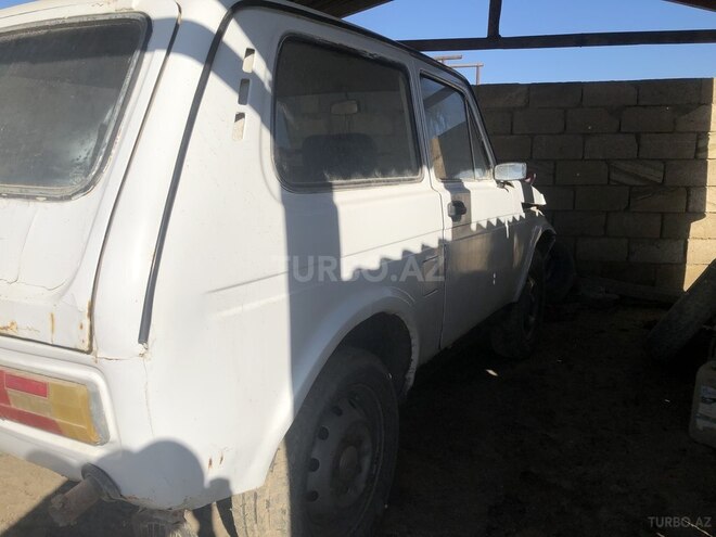 LADA (VAZ) Niva 1985, 300,000 km - 1.6 л - Salyan