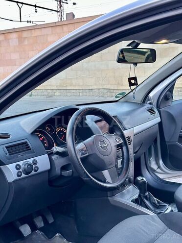 Opel Astra 2006, 267,590 km - 1.4 l - Bakı