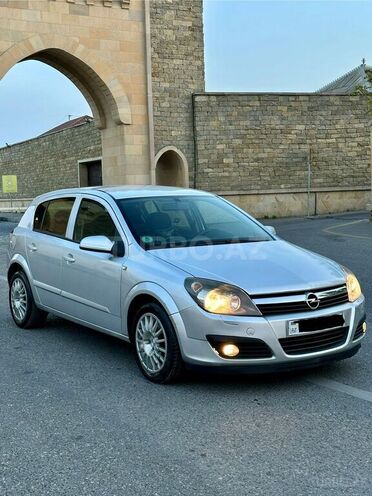 Opel Astra 2006, 267,590 km - 1.4 l - Bakı