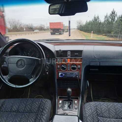 Mercedes C 220 1995, 358,000 km - 2.2 l - Bakı