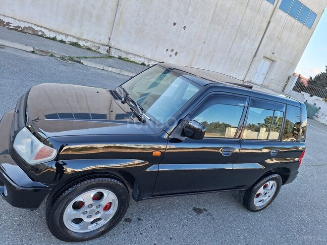 Mitsubishi Pajero io 1999, 242,000 km - 1.8 l - Bakı