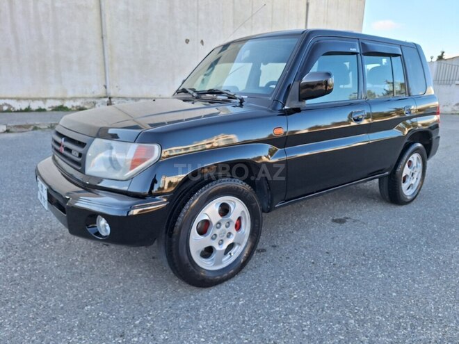 Mitsubishi Pajero io 1999, 242,000 km - 1.8 l - Bakı