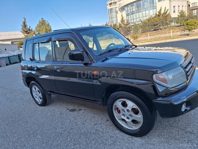 Mitsubishi Pajero io 1999, 242,000 km - 1.8 l - Bakı