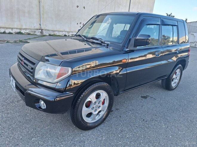 Mitsubishi Pajero io 1999, 242,000 km - 1.8 l - Bakı