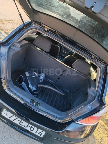 Opel Astra 2006, 200,000 km - 1.4 l - Bakı
