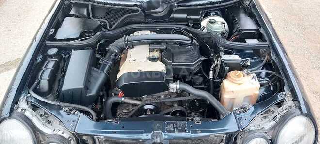Mercedes E 230 1996, 346,000 km - 2.3 l - Sumqayıt