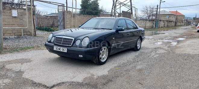 Mercedes E 230 1996, 346,000 km - 2.3 l - Sumqayıt