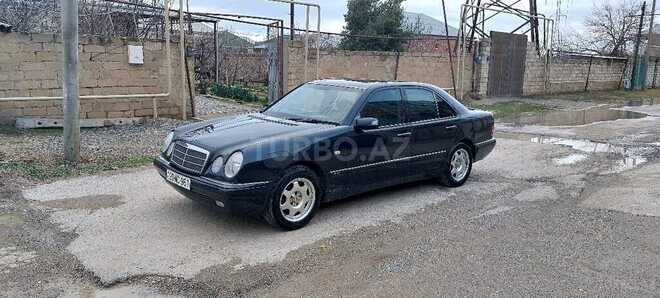 Mercedes E 230 1996, 346,000 km - 2.3 l - Sumqayıt