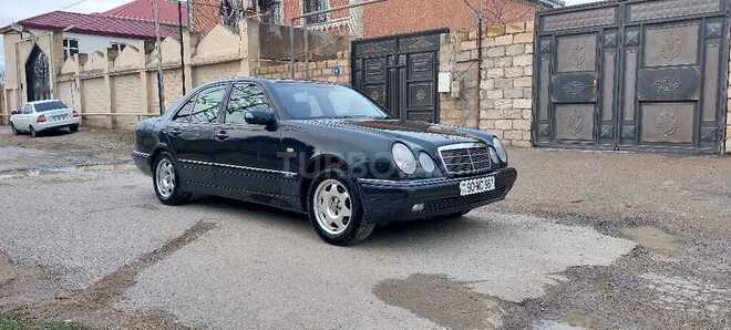 Mercedes E 230 1996, 346,000 km - 2.3 l - Sumqayıt