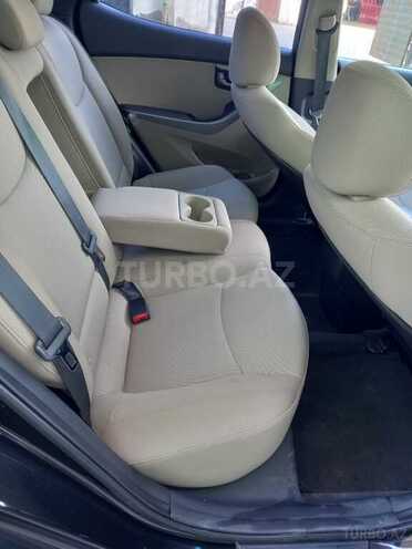 Hyundai Elantra 2015, 286,463 km - 1.8 л - Bakı