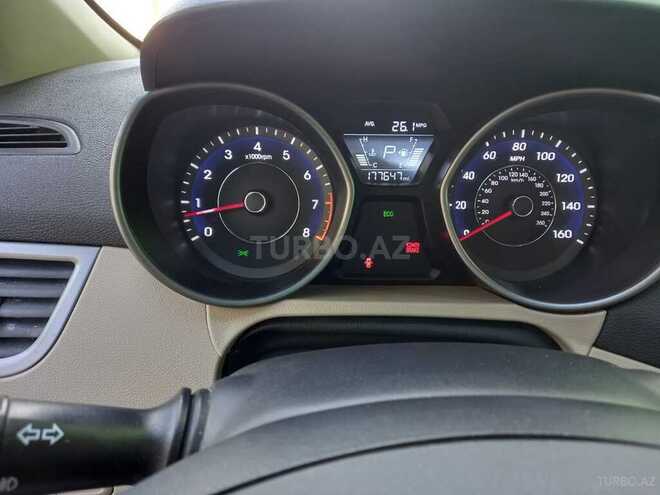 Hyundai Elantra 2015, 286,463 km - 1.8 л - Bakı