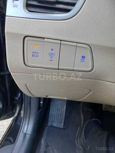 Hyundai Elantra 2015, 286,463 km - 1.8 л - Bakı