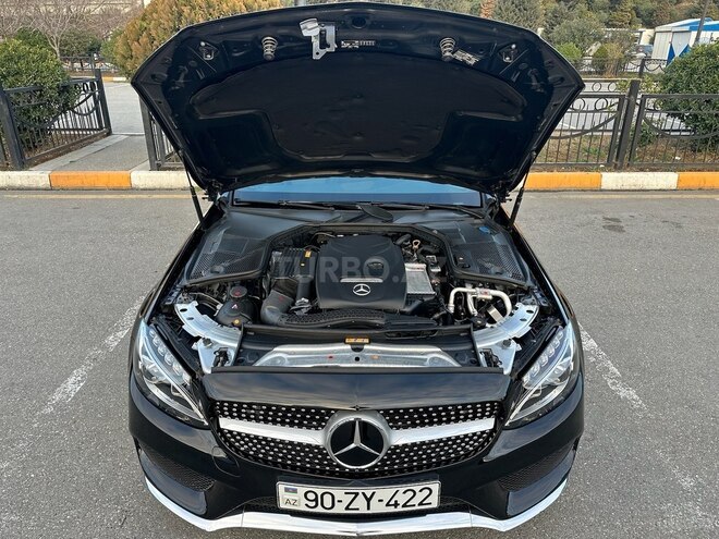 Mercedes C 300 2018, 35,000 km - 2.0 l - Bakı