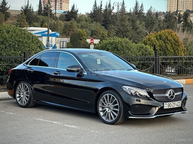 Mercedes C 300 2018, 35,000 km - 2.0 l - Bakı