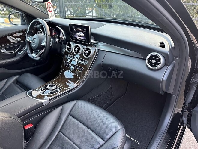 Mercedes C 300 2018, 35,000 km - 2.0 l - Bakı