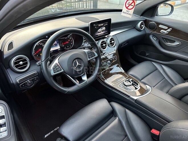 Mercedes C 300 2018, 35,000 km - 2.0 l - Bakı