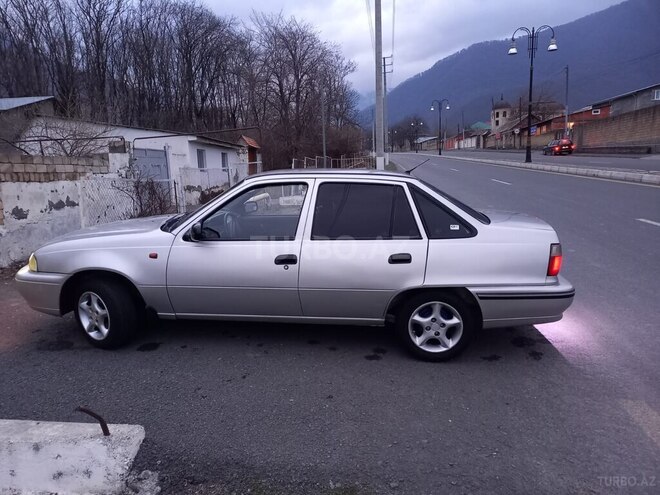 Daewoo Nexia 2008, 346,500 km - 1.5 л - Qax