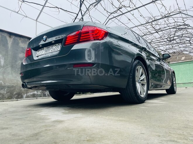 BMW 528 2014, 220,000 km - 2.0 l - Bakı