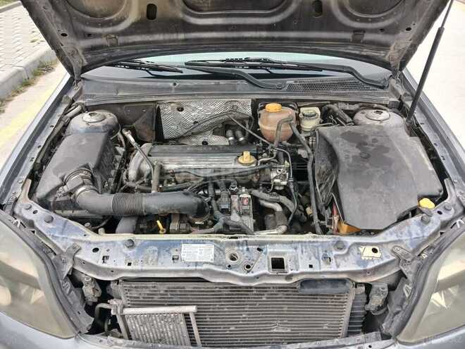 Opel Vectra 2006, 187,000 km - 2.2 л - Sumqayıt