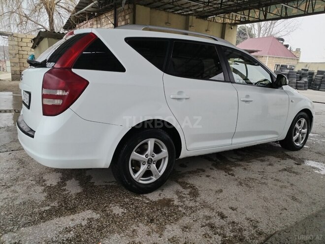 Kia Ceed 2008, 320,000 km - 1.6 л - Gəncə