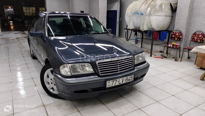 Mercedes C 200 1997, 294,000 km - 2.0 l - Bakı