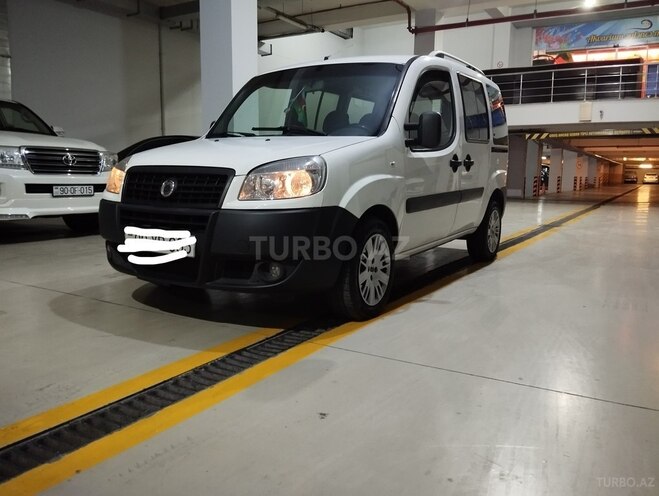 Fiat Doblo 2010, 260,000 km - 1.4 l - Bakı