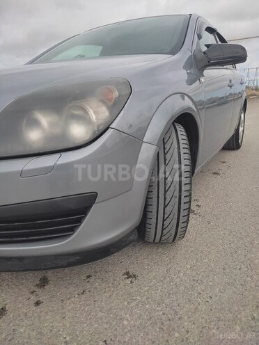 Opel Astra 2006, 220,000 km - 1.3 л - Bakı