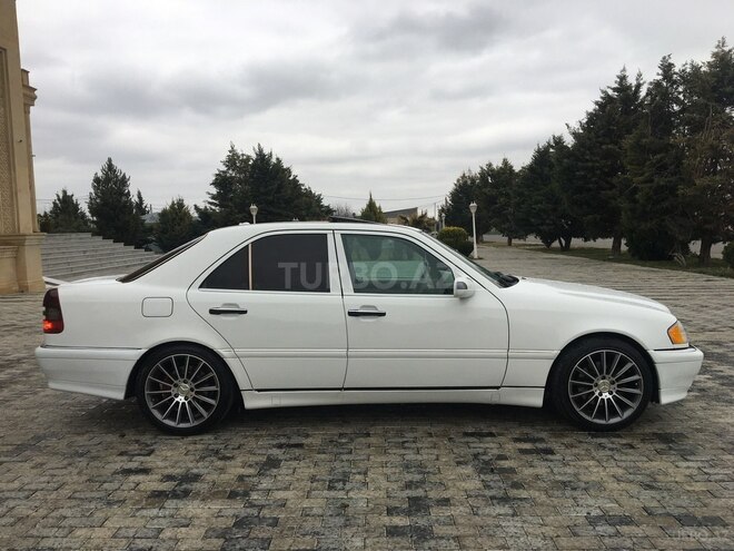 Mercedes C 230 2000, 400,000 km - 2.3 l - Ağdam