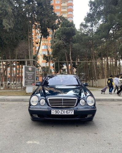 Mercedes E 270 2001, 400,446 km - 2.7 l - Qəbələ