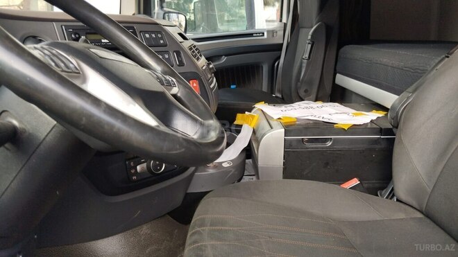 DAF 105 XF 2018, 811,000 km - 12.0 л - Bakı